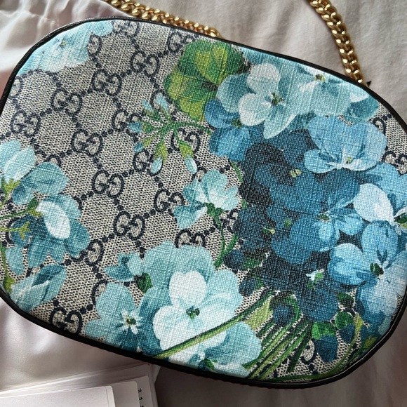 Authentic Gucci Bloom Blue/Red Crossbody - Picture 9 of 15